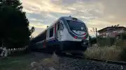Aydın'da Hemzemin Geçitte Tren Çarpan Kadın Ağır Yaralandı