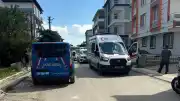 Ankara'da Yabancı Uyruklu Saldırgan 5 Kişiyi Yaraladı, Kendisini de Bıçakladı