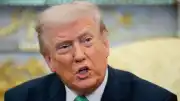 Trump'tan İran'a Sert Uyarı: Bedelini Ödeyecekler