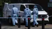 Londra'da Ev Baskını: Genç Annenin Ölümüyle İlgili Dava Başladı