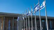 İsrail Knesset'i Kendini Feshederek 27 Ekim'de Erken Seçime Gidiyor