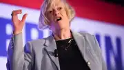 İngiltere Başbakanı Keir Starmer ve Nigel Farage'dan Ann Widdecombe İçin Taziye Mesajları