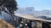 Hatay'da İşçi Konteyneri Yangınında Maddi Hasar Oluştu