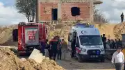 Başakşehir'de İnşaat Alanında Toprak Kayması: 1 İşçi Kayıp