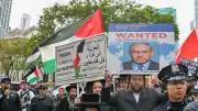 İsrail Başbakanı Netanyahu'ya New York'ta Binlerce Kişilik Protesto