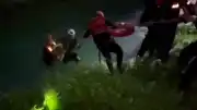 Adana'da Sulama Kanalına Düşen Genç, İtfaiye Personelinin Kalp Masajıyla Kurtarıldı