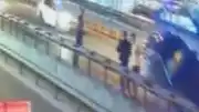 Avcılar'da Zincirleme Kaza: 4 Yaralı, Sürücüye Alkollü Tespit Edildi