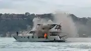 Bebek Sahili'nde Tur Teknesinde Yangın: Mürettebat Kurtuldu