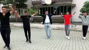 Burhaniye'de Genç Folklor Ekibi Gösterilere Hazırlanıyor