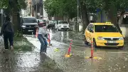 Edirne'de Şiddetli Sağanak ve Dolu Yağışı Hayatı Felç Etti