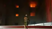 İzmir'de 5 Katlı Ayakkabı İmalathanesinde Yangın: 1 Yaralı