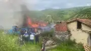 Tokat'ın Zile İlçesinde Çıkan Yangında Ahşap Ev Kullanılmaz Hale Geldi