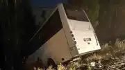 Ankara Mamak'ta Servis Aracının Şarampole Devrilmesi Sonucu 8 Kişi Yaralandı