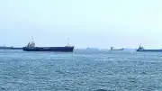 İran Devrim Muhafızları'ndan Hürmüz Boğazı Kapatma Uyarısı