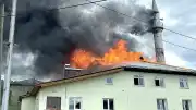 Kastamonu'nun Daday ilçesinde çıkan yangında cami, gasilhane ve yemekhane kullanılamaz hale geldi