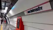 M7 Metro Hattı'nda Teknik Arıza: Seferler Aksadı, Yolcular Tahliye Edildi