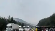 Adana-Pozantı Otoyolu Gülek Tüneli Mevkiinde Tır Devrildi: Trafik Durdu