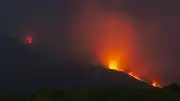 Etna Yanardağı'nda Volkanik Hareketlilik: Uçuş Seferleri Askıya Alındı