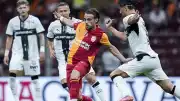 Galatasaray ve Rennes Gol Düellosunda Berabere Kaldı
