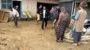 Malatya'da Sağanak Yağış Evleri Su Bastı, Kayısı Üretimi Zarar Gördü