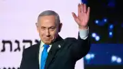 Netanyahu'nun 7 Ekim Uyarılarını Göz Ardı Etmesi Tel Aviv'de Protesto Edildi