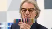 Paul Smith'in Başarısının Sırrı: Renkli Çizgiler ve Lastik Tavuklar