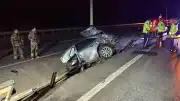 Çanakkale'de otomobil direğe çarptı: 2 kişi hayatını kaybetti