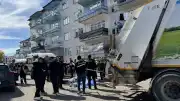Kamyon Altında Kalan Kadın Hayatını Kaybetti