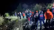 Yazılı Kanyon'da Mahsur Kalanlardan 10 Kişiyle İrtibat Sağlandı, 3 Kişi Kurtarıldı, 1 Kişi Hayatını Kaybetti