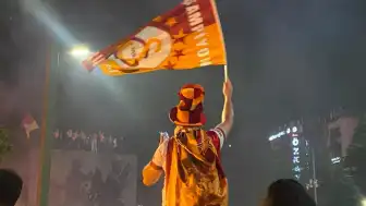 Galatasaray, Ankara'da 26. Şampiyonluğunu Taraftarlarının Coşkusuyla Kutladı