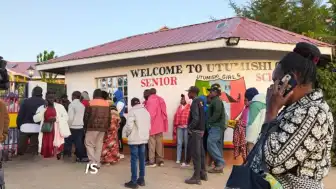 Kenya'da Okul Yangını: 16 Öğrenci Hayatını Kaybetti