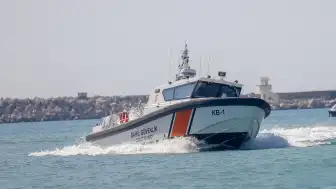 İzmir Açıklarında Deniz Yoluyla Yapılan Uyuşturucu Sevkiyatına Operasyon: 764 Kilogram Skunk Ele Geçirildi, 3 Şüpheli Gözaltına Alındı