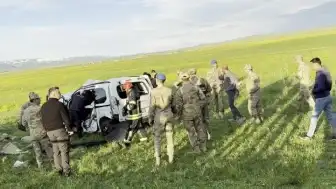 Hınıs-Muş kara yolunda feci kaza: 1'i bebek 3 kişi hayatını kaybetti, 4 yaralı