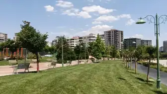Batıkent'te öğrenci kavgası: Liseli öğrenci bıçaklı saldırıda yaralandı