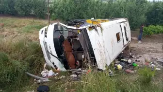 Isparta'da Tur Otobüsü Devrildi: 4 Kişi Hayatını Kaybetti
