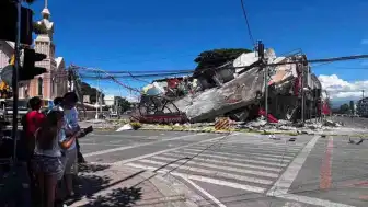 Filipinler'de 7.8 Büyüklüğünde Deprem: Can Kaybı ve Tsunami Uyarısı