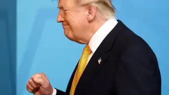 Trump'tan Hürmüz Boğazı Açıklaması: Geçişlerden Ücret Alınacak