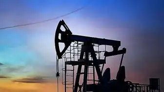 AB, Rus Petrol Fiyat Tavanını Gözden Geçiriyor