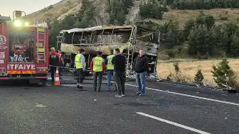 Denizli'de Otobüs Kazası: 8 Kişi Hayatını Kaybetti, 33 Yaralı