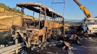 Denizli'de Otobüs Kazasında 8 Kişi Hayatını Kaybetti, 33 Yaralandı