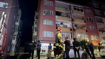 Gebze'de Kolonlardan Ses Gelen 7 Katlı Bina Boşaltıldı