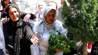 Hatay'da Sel Afetinde Hayatını Kaybeden Gencin Annesi: 'Sana Gitme Demiştim'