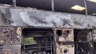 İzmir'den İstanbul'a Giden Tur Otobüsü Tuzla'da Alev Aldı