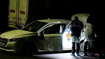 Küçükçekmece'de Kovalamaca: 2 Şüpheli Yakalandı, 1 Polis Memuru Yaralandı