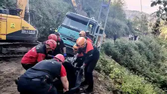 Rize'de Kamyon Kazası: 1 Kişi Hayatını Kaybetti
