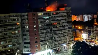 Romanya'da Rus İHA'sı apartmana isabet etti: 2 yaralı
