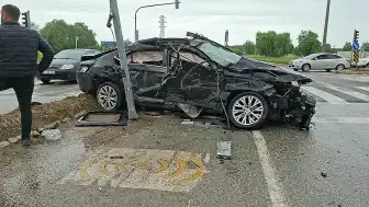 Sakarya'da Zincirleme Kazada 6 Kişi Yaralandı