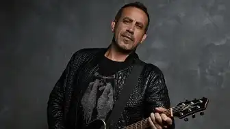 Sanatçı Haluk Levent Yoğun Bakıma Alındı