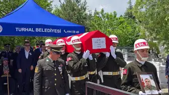Şehit Piyade Er Uğur Sağdıç'ın Cenazesi 14 Yıl Sonra İstanbul'a Nakledildi