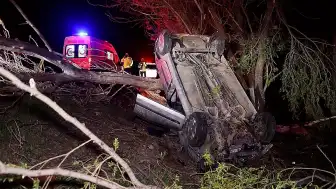 Sivas'ta Trafik Kazası: 1 Ölü, 4 Yaralı